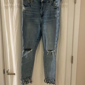Fray Skinny Jeans